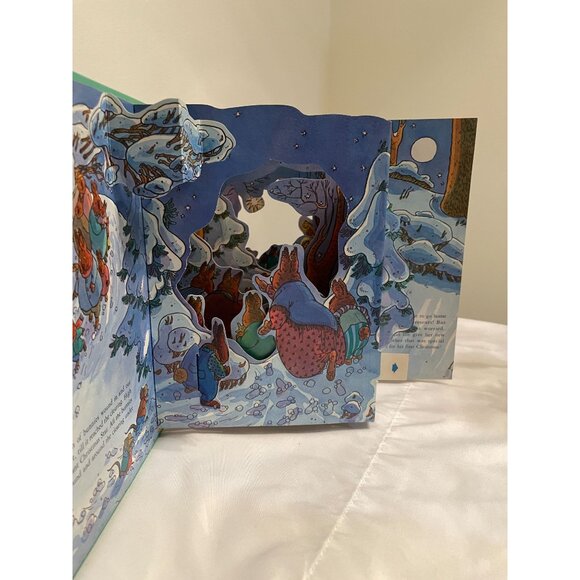 Vintage - The Bunnies' Christmas Eve A Peek-Through Pop-Up Book - Picture 4 of 10